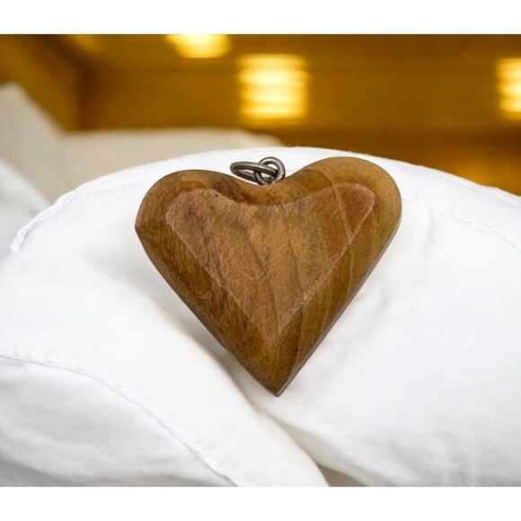 Vintage Natural Wood Heart Shaped Pendant Wood Block Design - Picture 1 of 6
